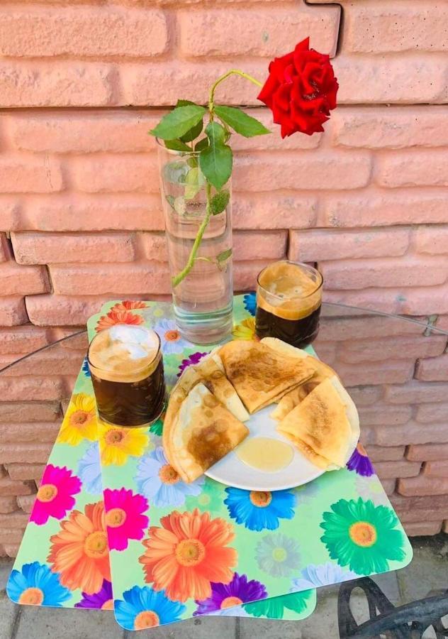 Birdhouse Rooms ティビリシ エクステリア 写真